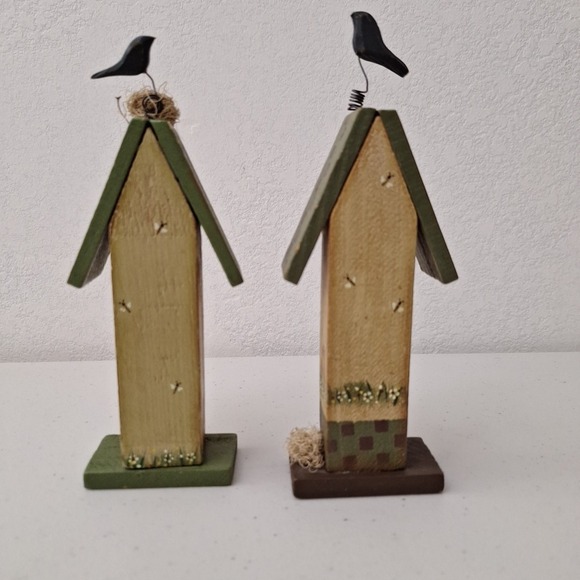 (2) Vtg Handpainted Decorative Birdhouse Design Birds Nest Bees Herbs‎ 8" tall - Picture 9 of 13